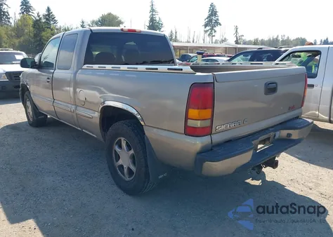 2001 GMC Sierra 1500 C3 z USA, uszkodzony, nr VIN 2GTEK69U411232261